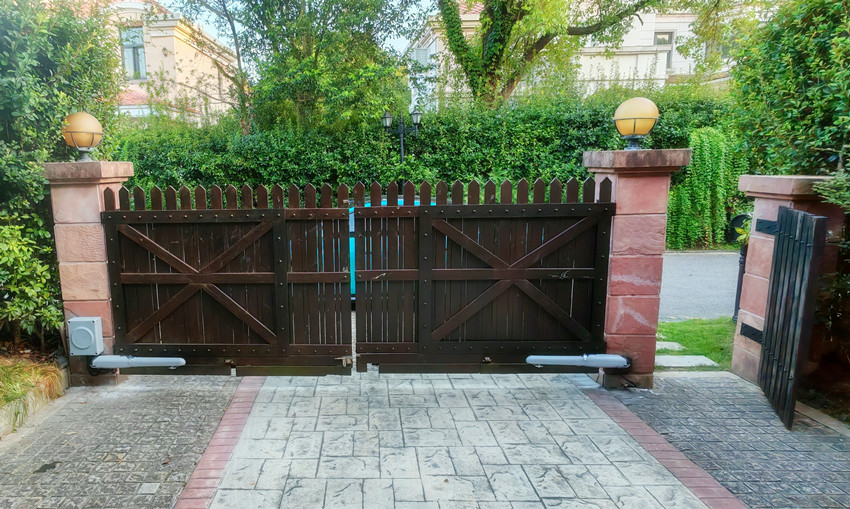 古北佘山国际三期-意大利耐氏Nice直臂平开门电机Wingo