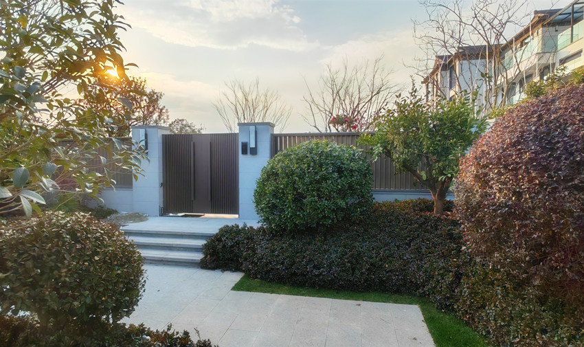 老客力荐，品质背书-耐氏 Nice 电机入驻春风长住别墅​