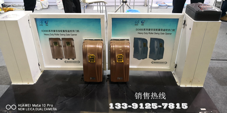 卡诺林豪华双轮重型轮式开门机：特别适合于重型平开门，单扇最大门重能够达到1.5吨，开关门都能定位！
