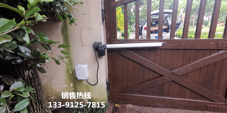 佘山高尔夫-FAAC直臂412开门机