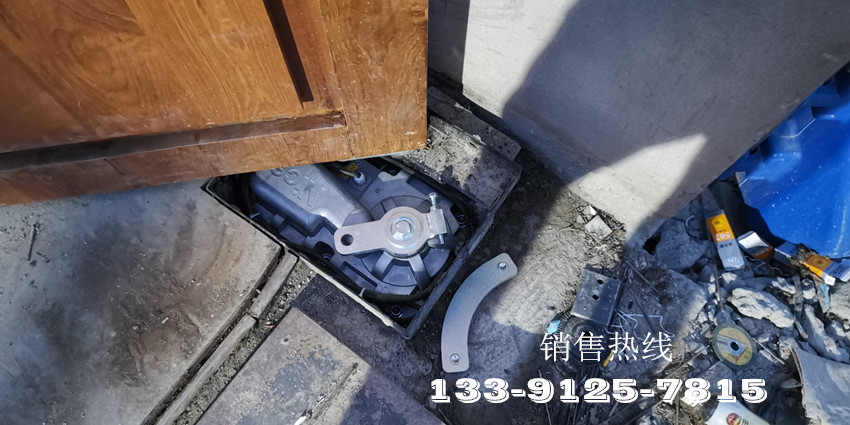 龙华寺-意大利Nice重型地埋式开门机BIG-FAB 龙华寺-意大利Nice重型地埋式开门机BIG-FAB