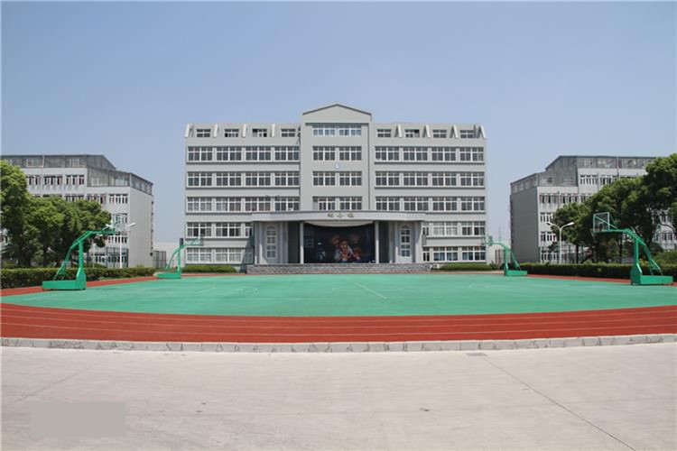 我司参与宝山监狱AB门开门机保养
