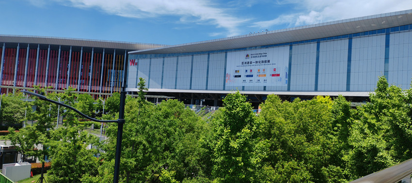 我司携卡诺林/欧玛克开门机参观2024第19届R+T亚洲门窗遮阳展