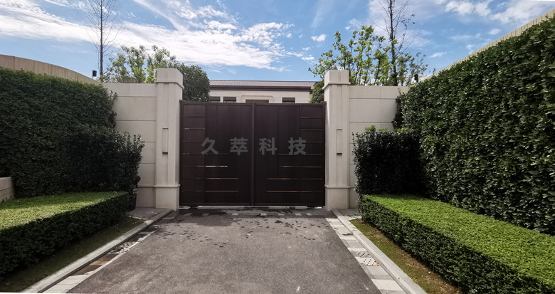 金臣别墅-意大利进口法柯FAAC地埋式平开门机770