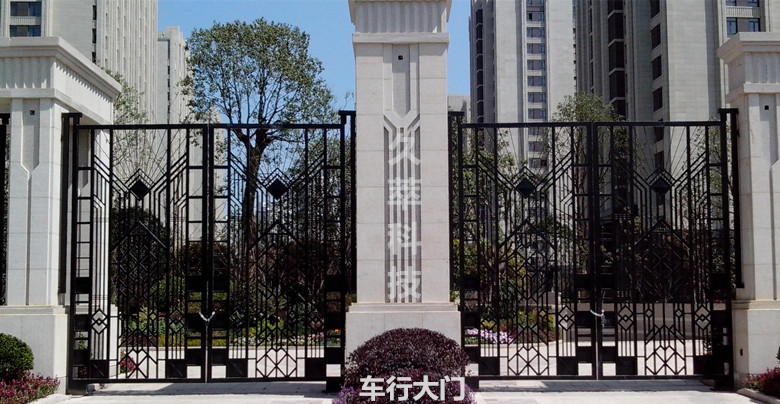 万源城御境一期-意大利FAAC液压地埋式开门机S800H