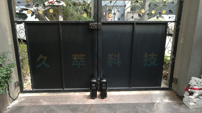 万科白马花园-阿尔卡诺ALCANO轮式开门机PM180