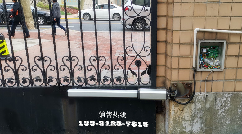 意大利FAAC液压直臂开门机