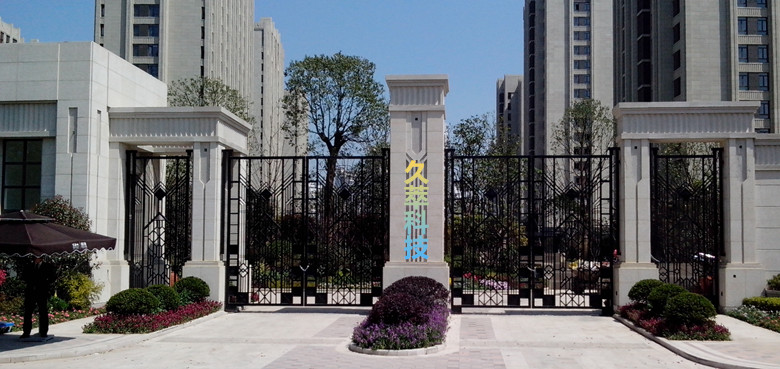 万源城御境一期-意大利FAAC液压地埋式开门机S800H
