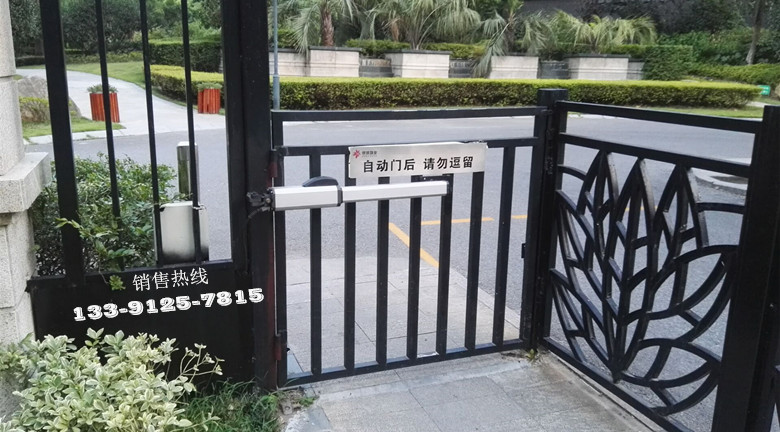 南京宋都美域锦园-意大利FAAC人行通道专用液压开门机422PED