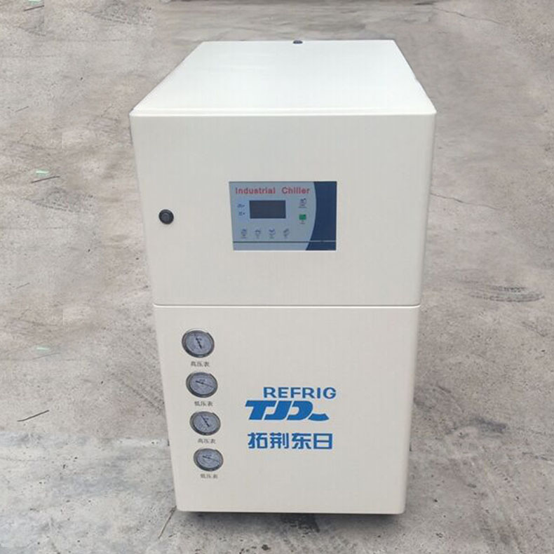 分体式冷却水循环机入住中国微电子研究所