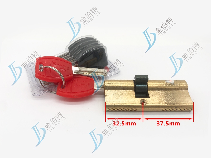 A级锁芯 70偏32.5mm