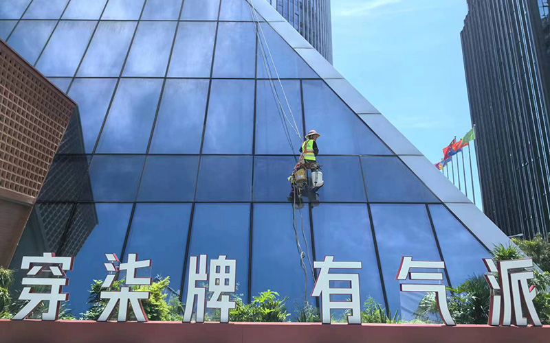 幕墙玻璃维修