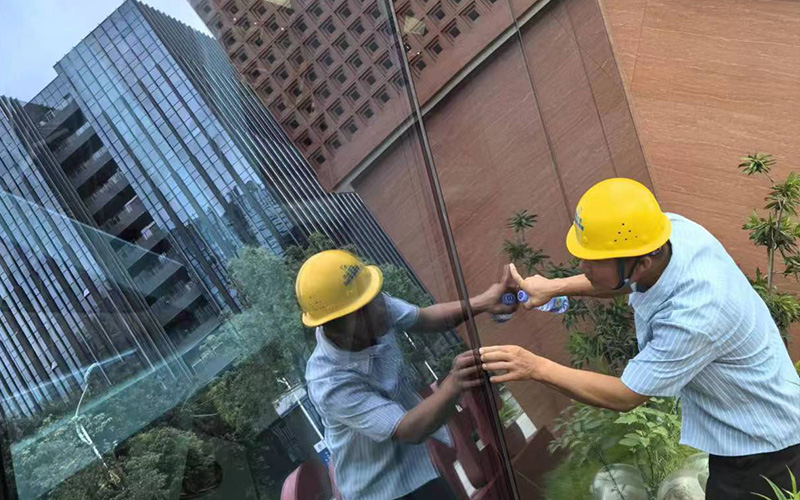 幕墙玻璃维修