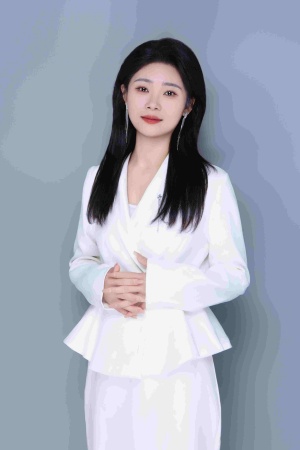 菲菲老师