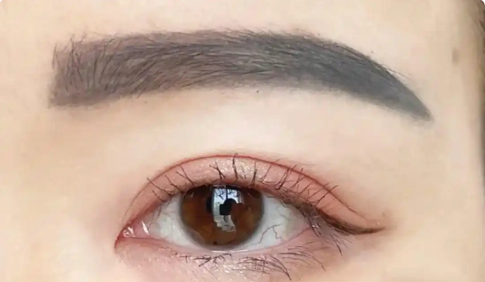 南阳彩妆化妆培训教育-彩贝美学苑  必须收藏的27条化妆技巧，非常实用！