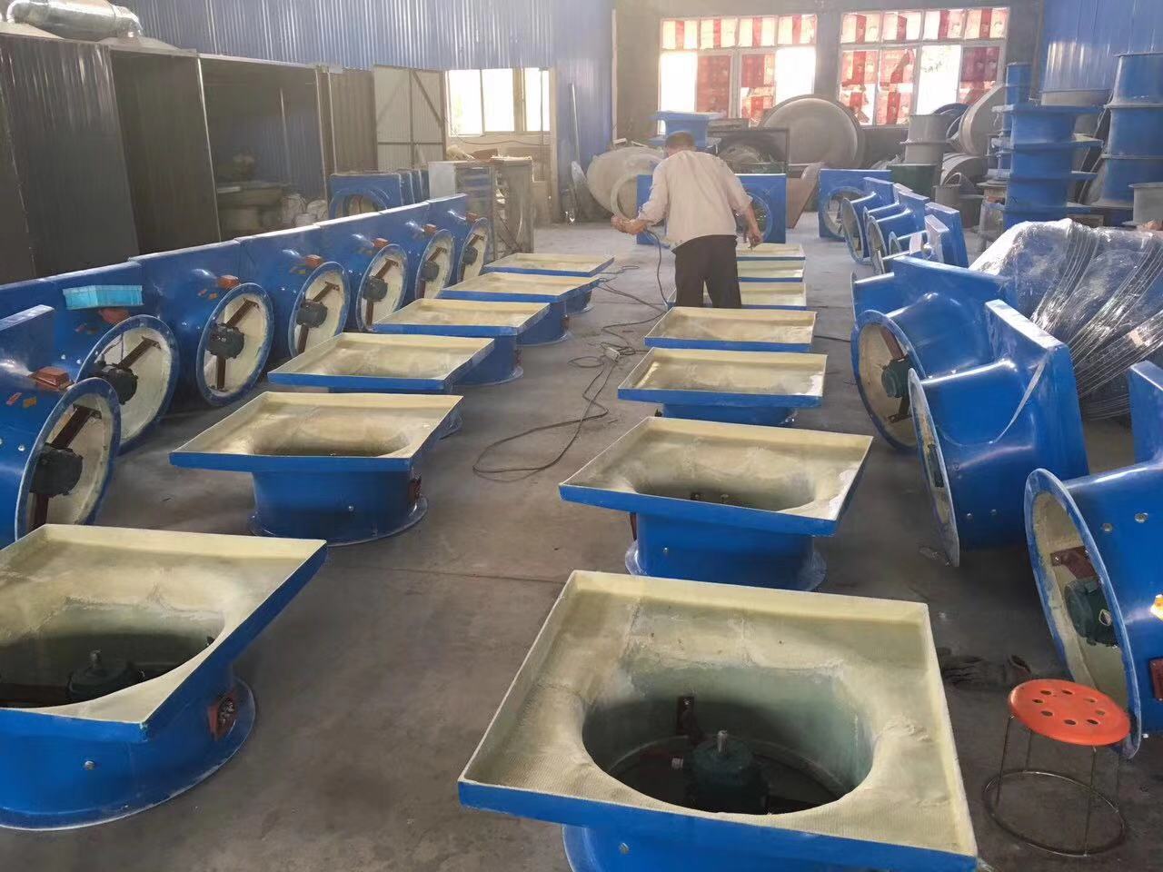 玻璃鋼風(fēng)機(jī)
