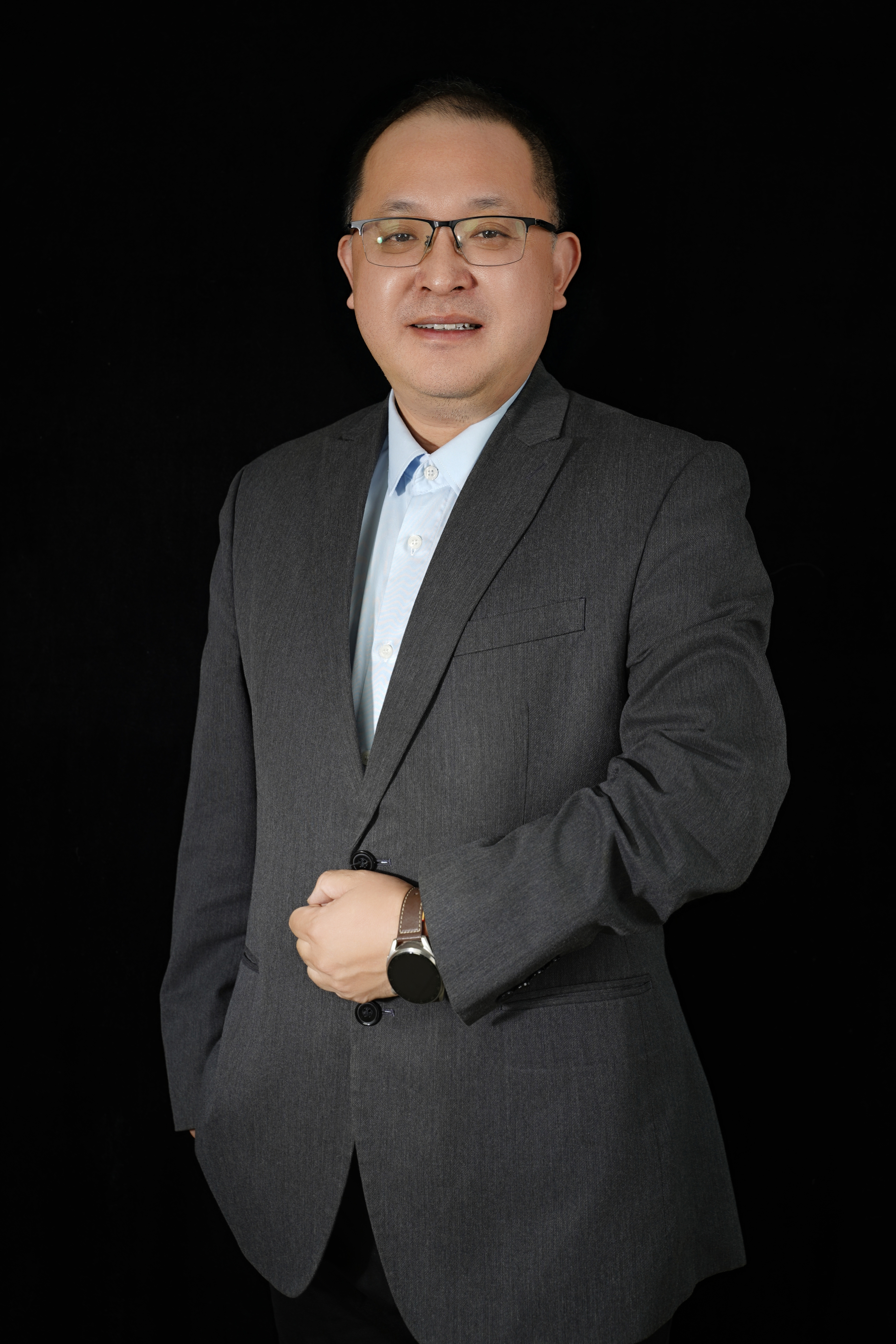 蔡智奇  副会长