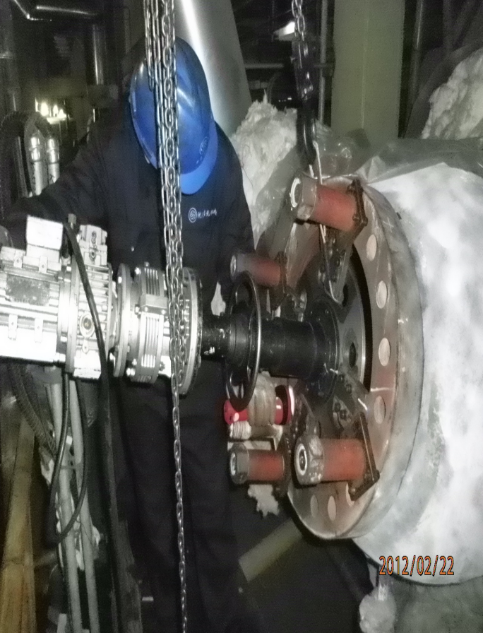 汽輪機缸體中分面修復