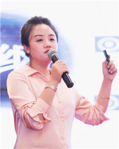刘爽