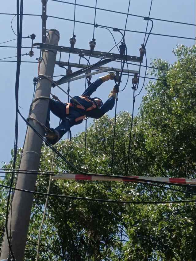 营配一体化外冈驻点低压电抢修简讯