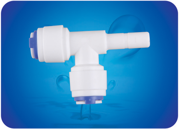 1/4管侧插钎三通7012