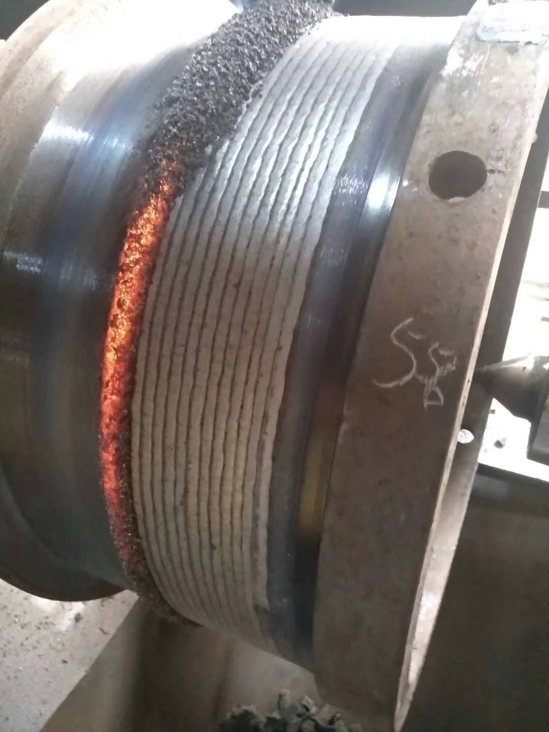 行车轮堆焊焊丝  型号 SHM421