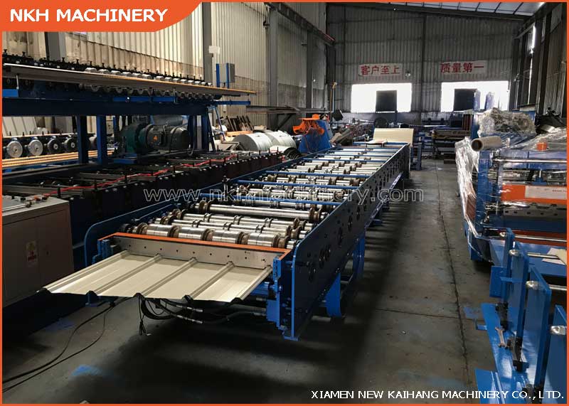 YX28-205-820 Auto Tape Shearing & Roll Forming Machine for Roof Profile
