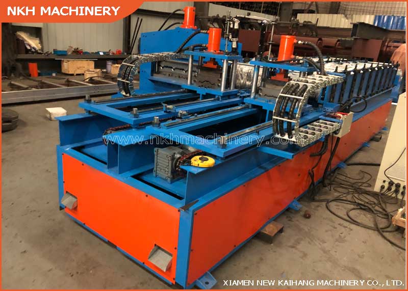 Double Side Roll Forming Machine with flying cut