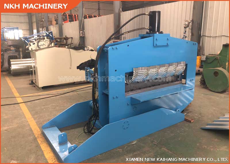Auto crimping curving machine for Normal roof profile