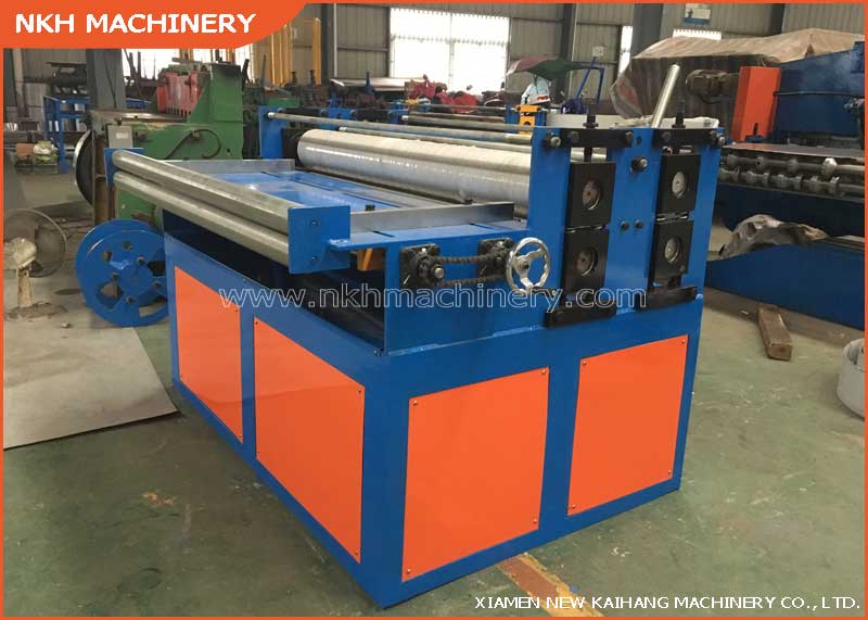 Simple slitting machine