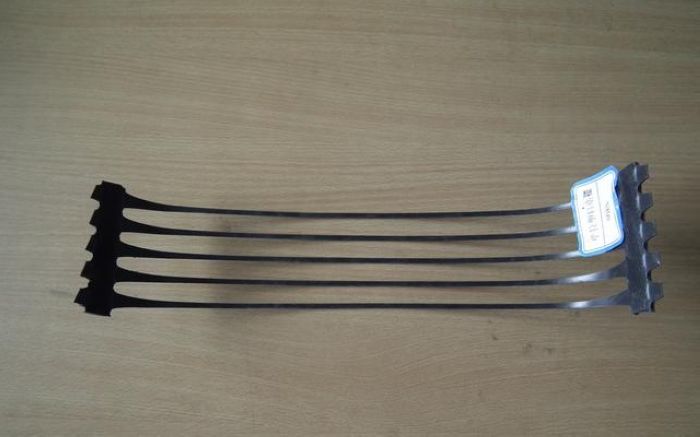 单向拉伸塑料土工格栅