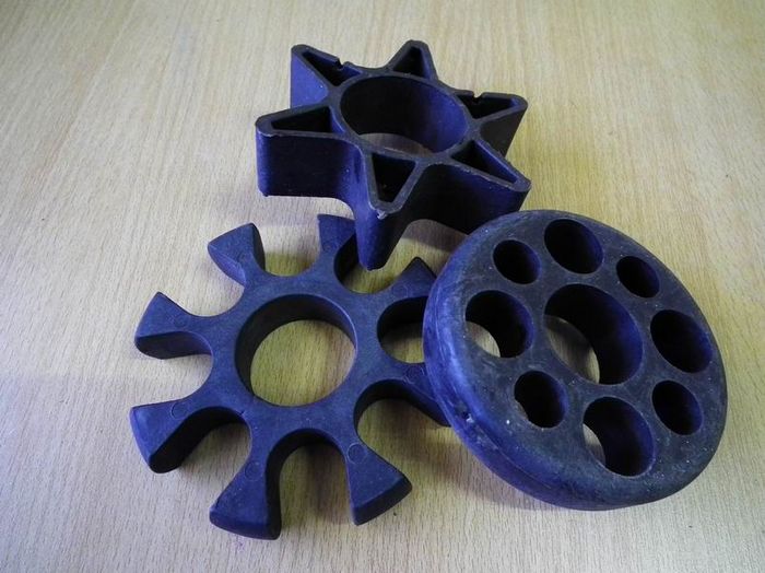 锚索隔离架_架线环_对中器