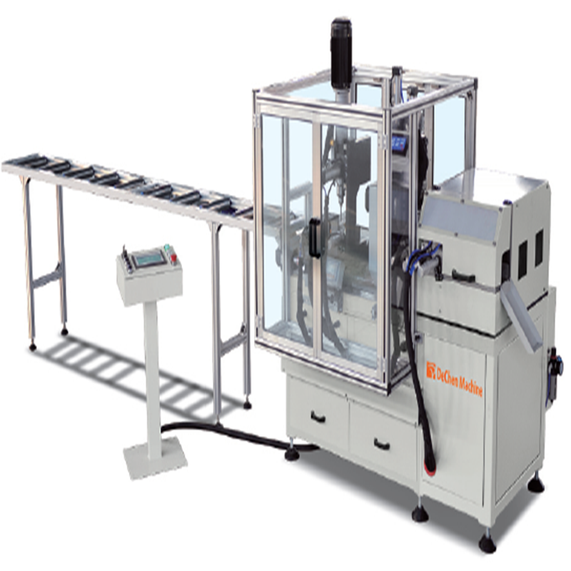 鋁門窗數(shù)控中梃連接件加工機(jī)（DLZK-CNC-80）