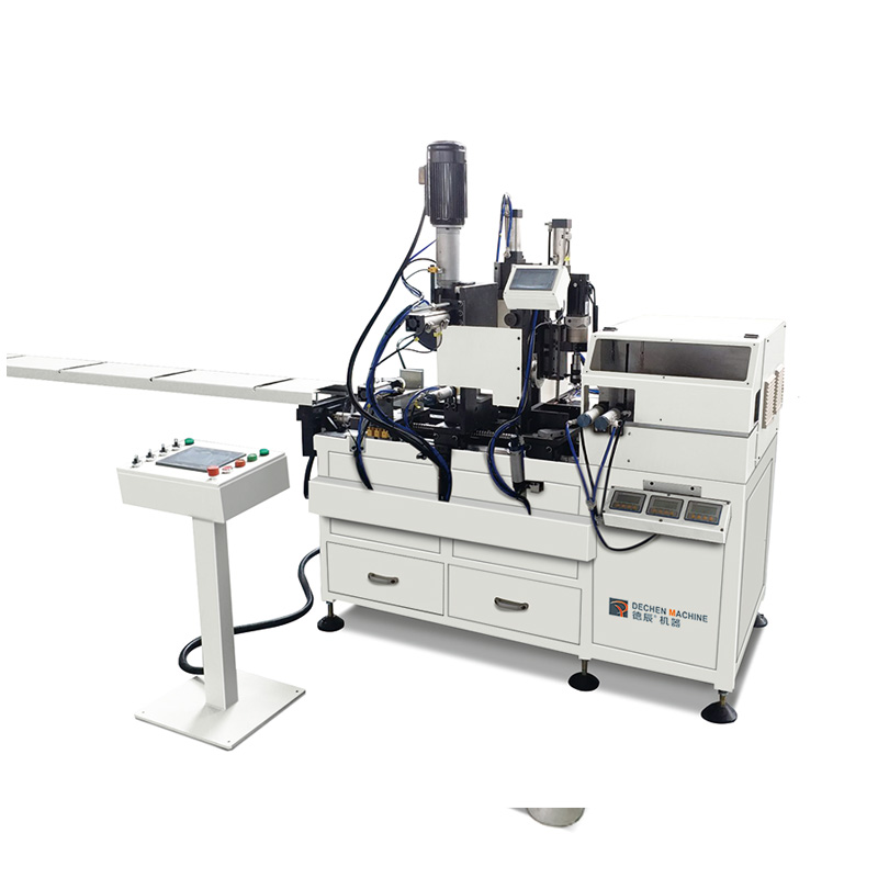 鋁門(mén)窗數(shù)控中梃連接件加工機(jī)（DLZK-CNC-80）