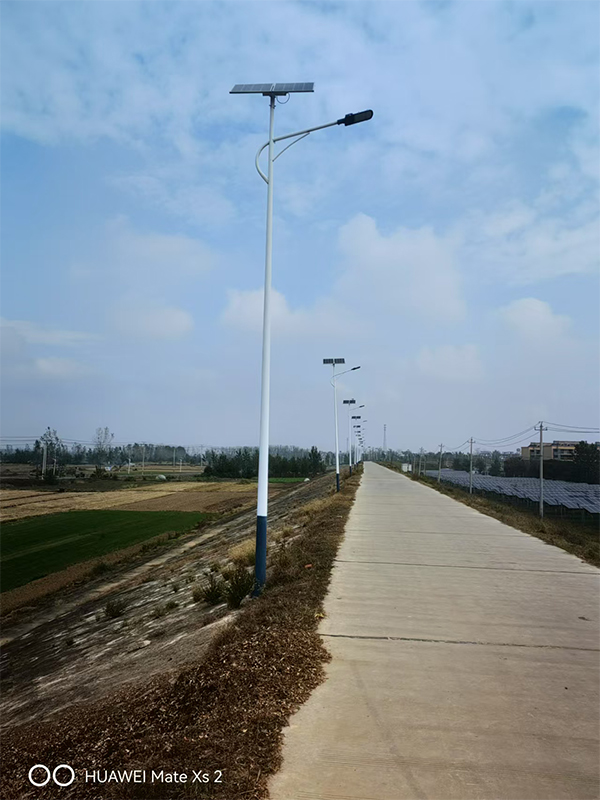 太阳能路灯