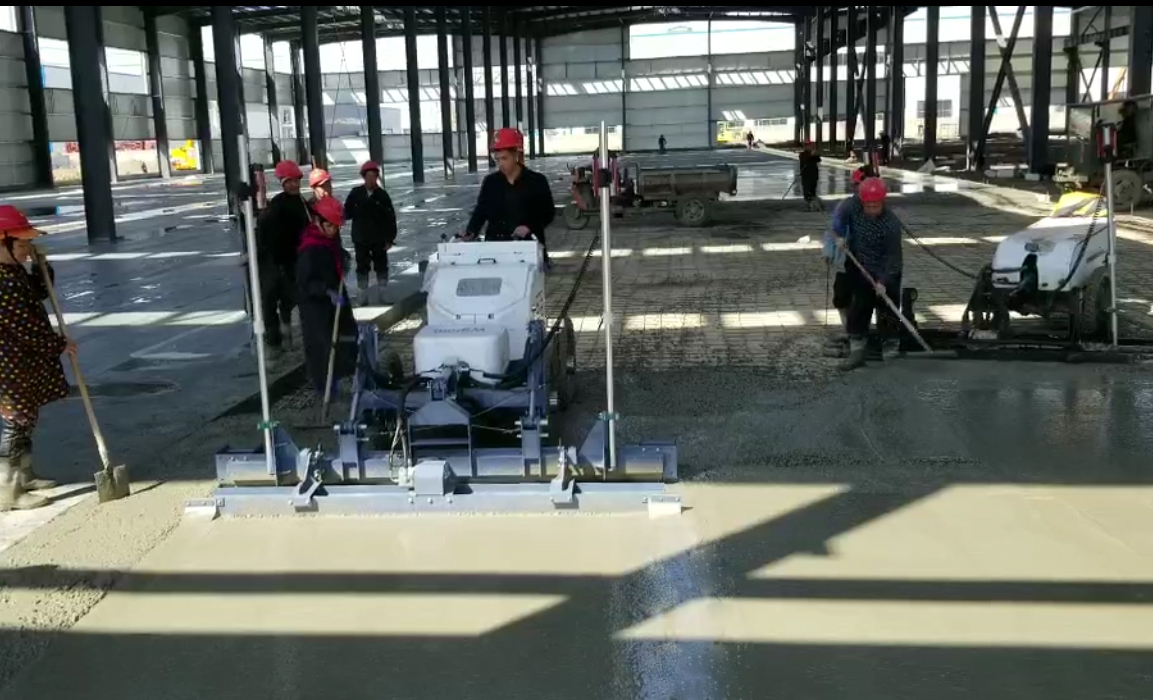 WS-550四輪激光整平機