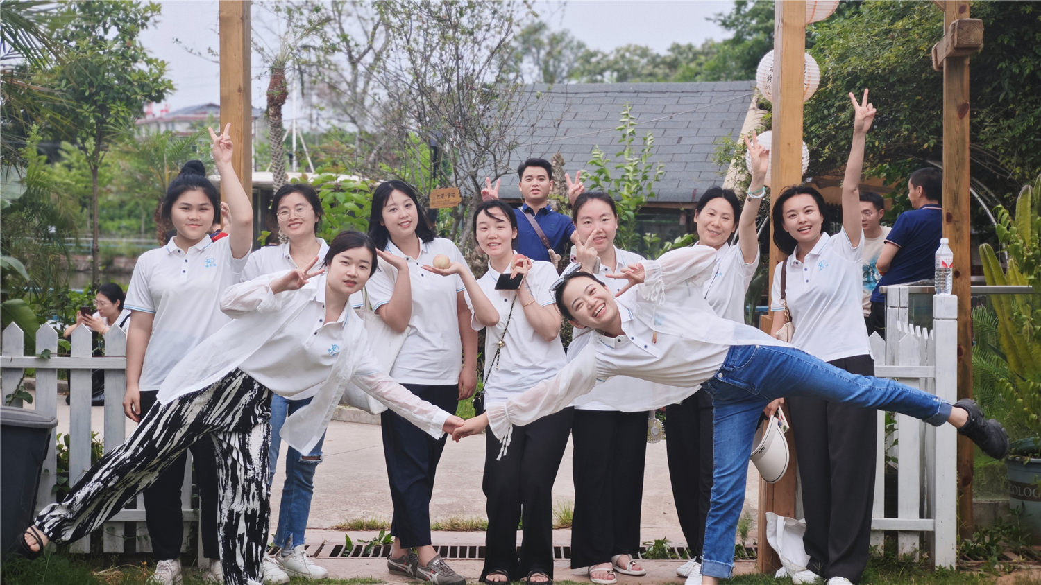 <div style="text-align:center;">
	<span style="font-family:SourceHanSansCN-Regular;font-size:18px;">石经寺团建</span><span style="font-family:SourceHanSansCN-Regular;font-size:18px;"></span><br />
</div>