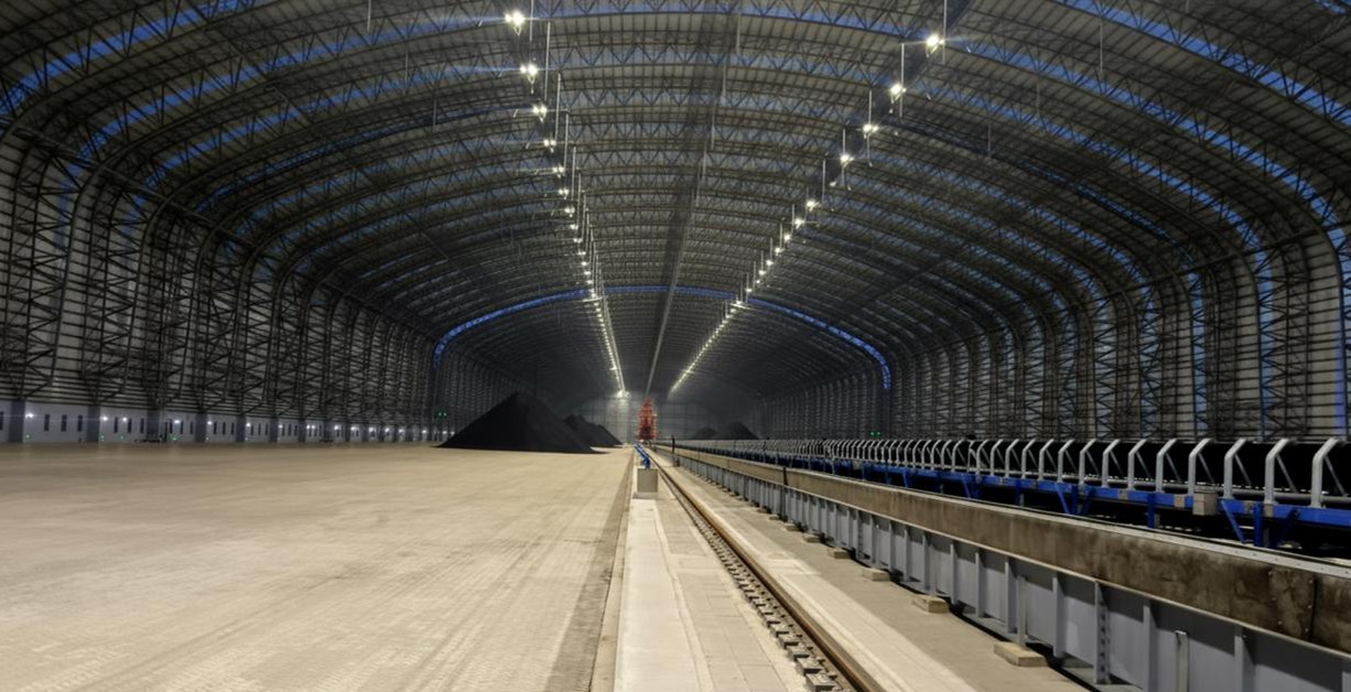 BiNY交付世界上最大的条形仓堆场防爆照明系统 