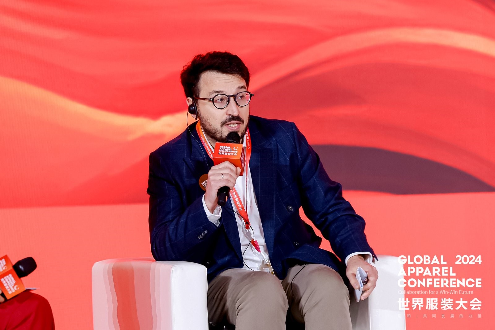 “融和”20个国家和地区服装精英，2024世界服装大会在东莞虎门开幕