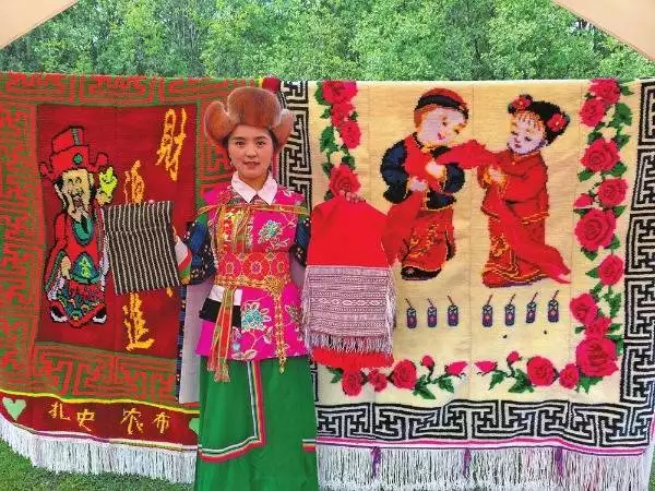 藏族纺织技艺的传承与创新