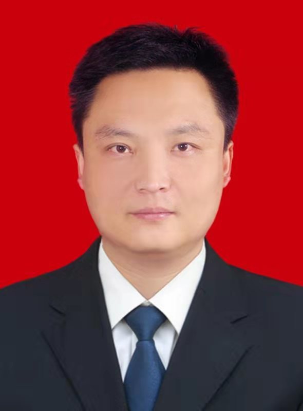张伟杰