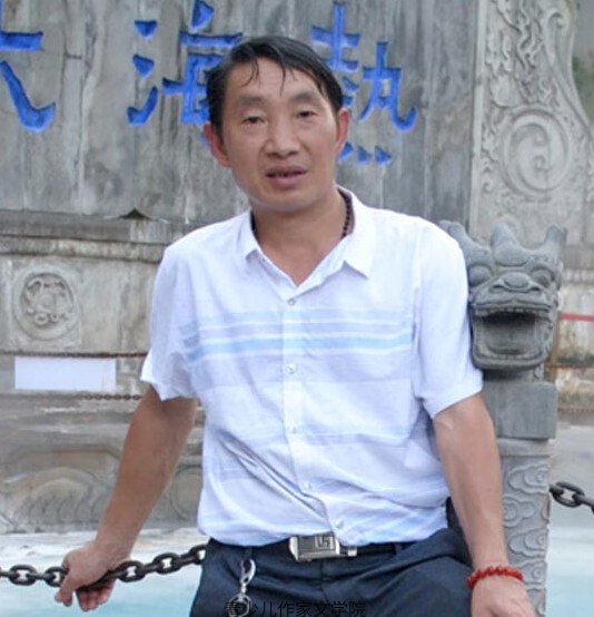 文学人性化...  云南宣威王斌（汉族）