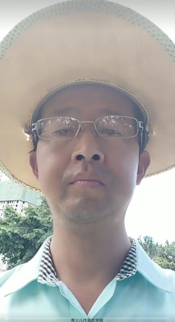 六月毕业季 云南文山州：沈小宁