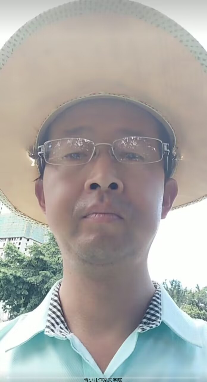 阅读作文文学论 云南文山：沈小宁