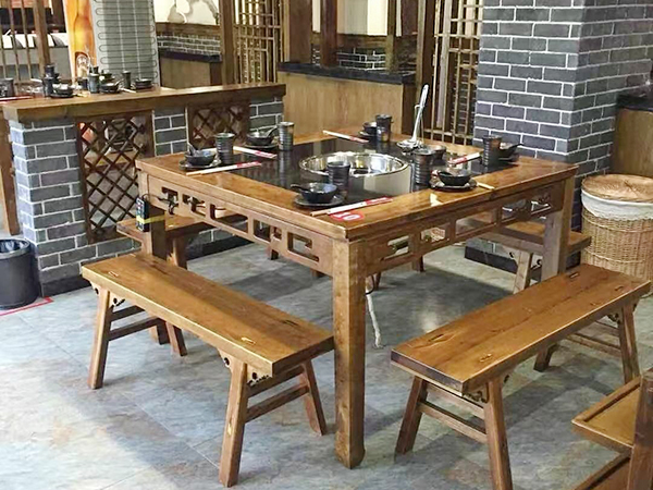 火锅餐桌