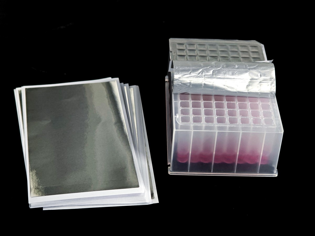 自粘铝箔封板膜(单撕手)