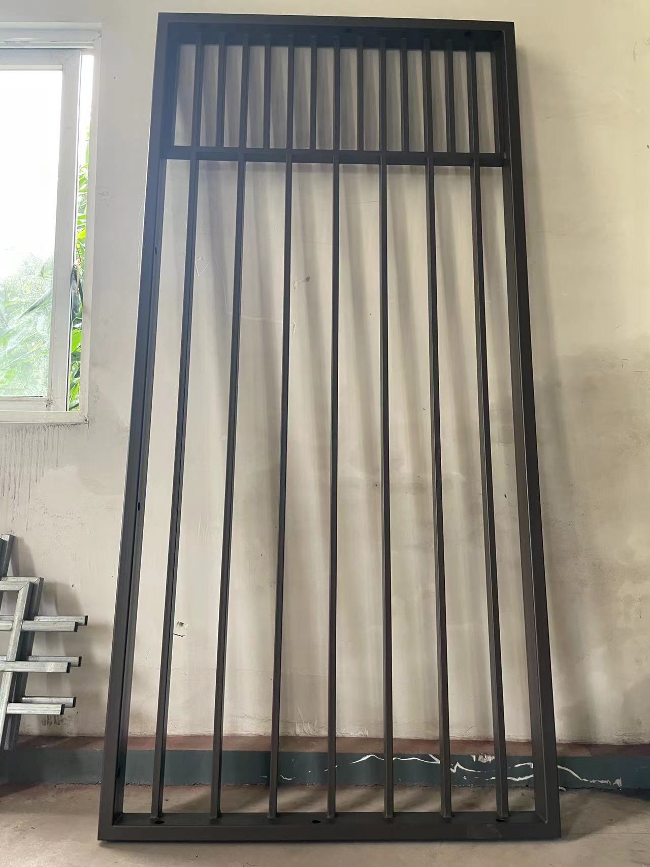 外墻鋼格柵