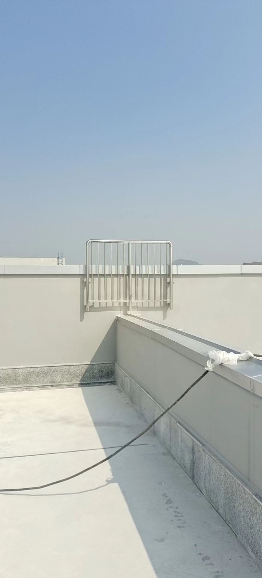 屋面伸縮縫護(hù)欄