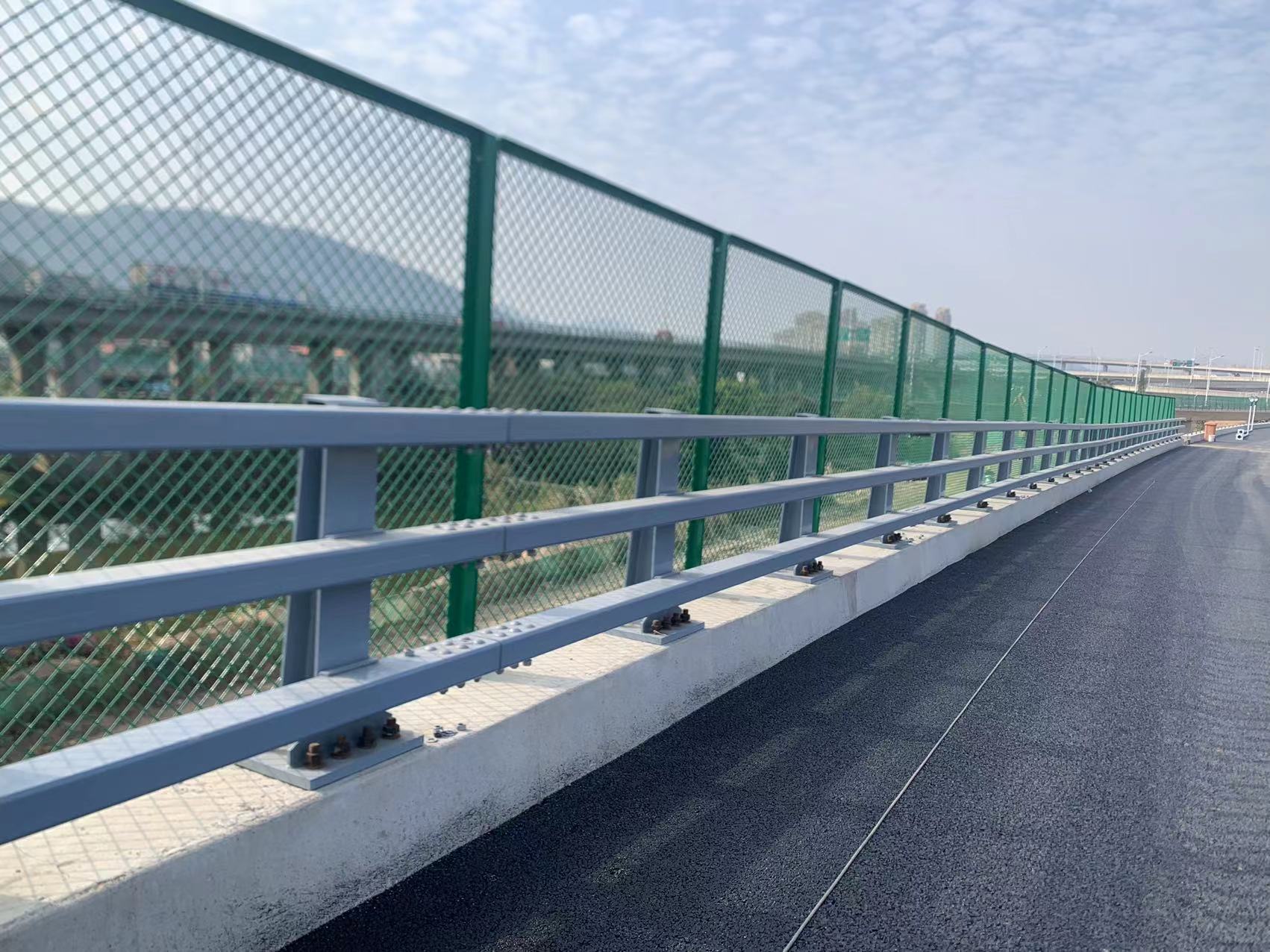 橋梁防撞護(hù)欄