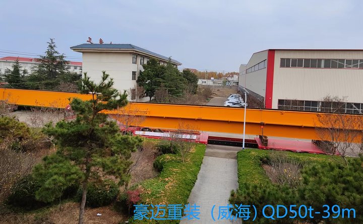 起重机设备